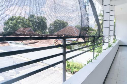 Hotel Oyo Life 2952 Elohim Kost