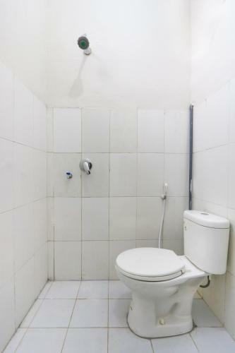 Hotel Oyo Life 3187 Kost Putri Bu Chris
