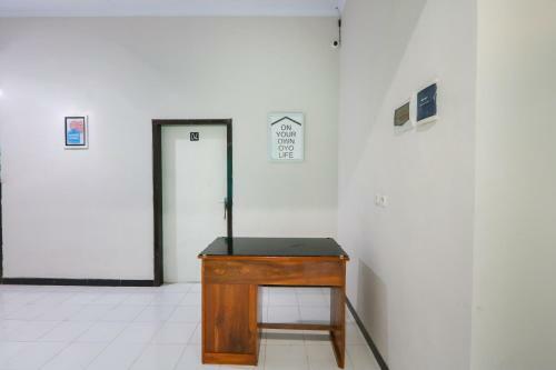 Hotel Oyo Life 3187 Kost Putri Bu Chris