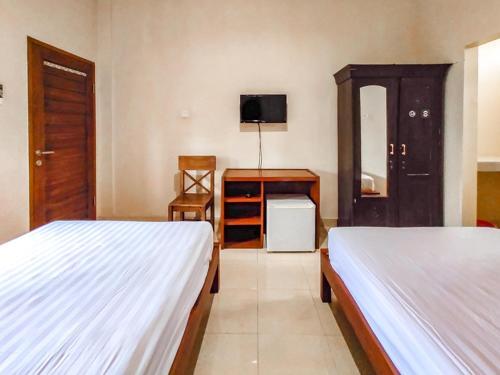 Hotel Koolkost Near Benoa Square (Minimum Stay 6 Nights)
