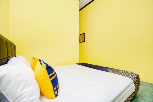 Hotel Spot On 2546 Griya Widya Syariah
