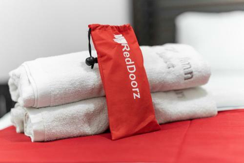 Hostal Reddoorz Near Bahu Mall Manado