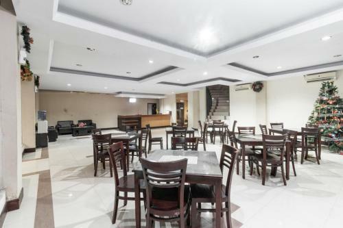Hostal Reddoorz Near Bahu Mall Manado