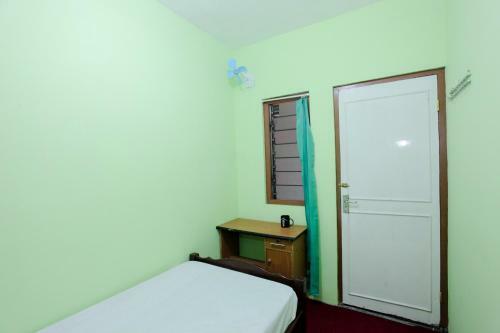 Hotel Oyo Life 2716 Kost As Salaam