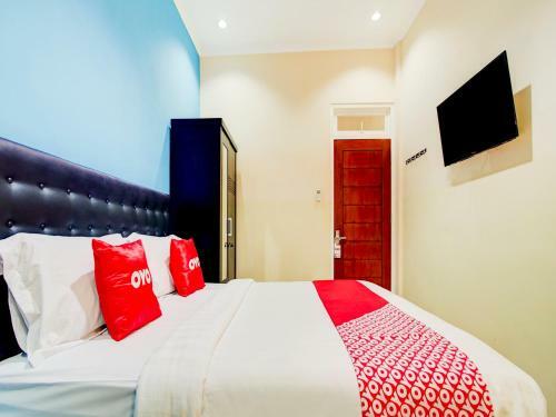 Hotel Oyo 90217 Cmb 37 Guest House