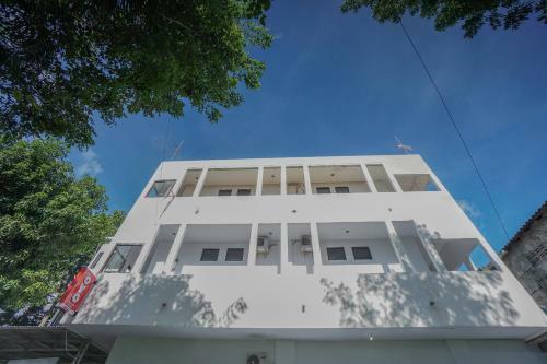 Hotel Oyo 2566 Putri Kesia Rooms