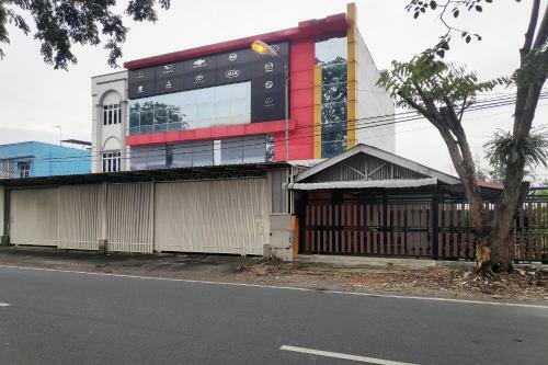 Hotel Oyo 90015 Platinum Guest House