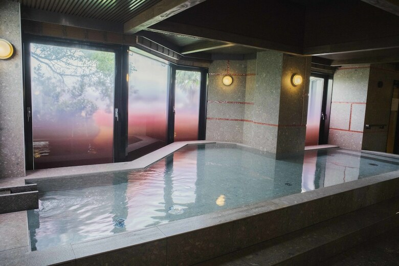 Hotel The Luigans Spa And Resort