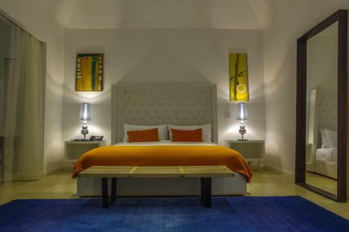 Trident Hotel