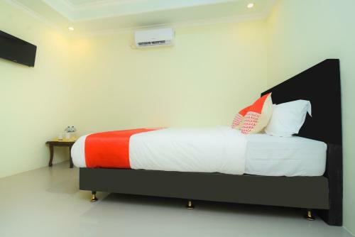 Hotel Oyo 1909 Edelweiss Residence Syariah