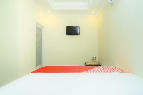 Hotel Oyo 1909 Edelweiss Residence Syariah