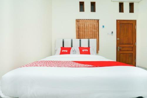 Hotel Oyo 1642 Penginapan Anggrek Syariah 2