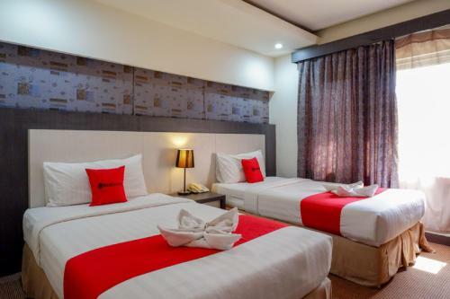 Reddoorz Plus Near Hotel Benua Kendari