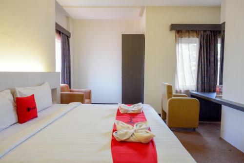 Reddoorz Plus Near Hotel Benua Kendari