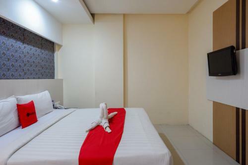 Reddoorz Plus Near Hotel Benua Kendari