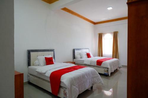 Hostal Reddoorz Near Bolu Toraja