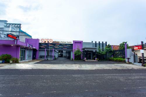 Hotel Oyo 3042 Griya Karangsalam Indah