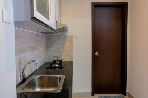 Cozy 1br Unit Saveria Apartment By Travelio