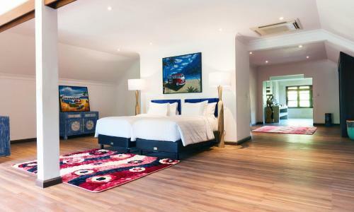 Blue Bamboo Villas