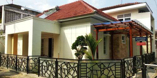 Hotel Omah Inap D24 Syariah Nogotirto