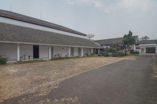 Hostal Reddoorz @ Jalan R.e. Martadinata Sukabumi