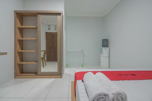 Hostal Reddoorz Near Rsud Dr. Abdul Aziz