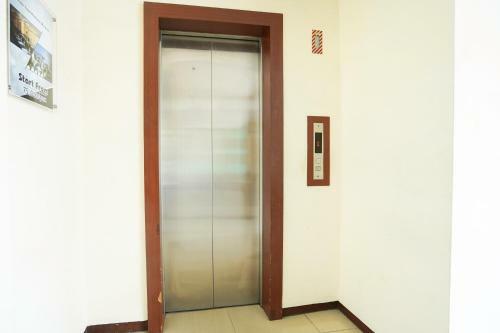 Hotel Oyo Life 3164 D'inn Residence