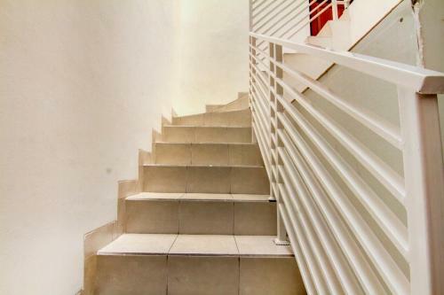 Hotel Oyo Life 89990 Kost Waterfront 75 Sub