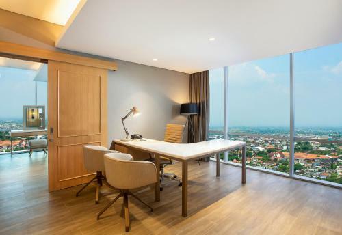 Swiss-belhotel Solo