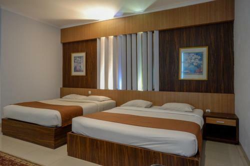 Dinasty Smart Hotel