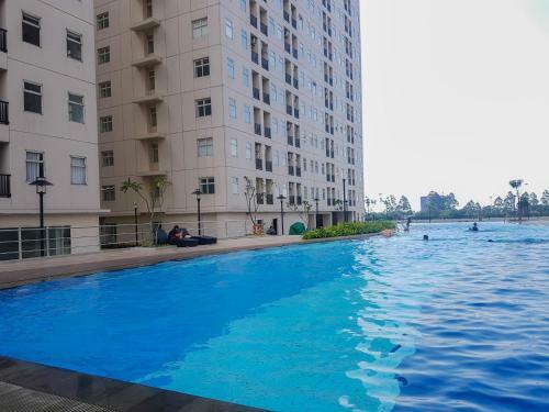 Comfy And Good Studio Apartment At Ayodhya Residences By Travelio