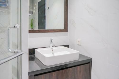 Marvelous 1br At The Branz Apartment By Travelio