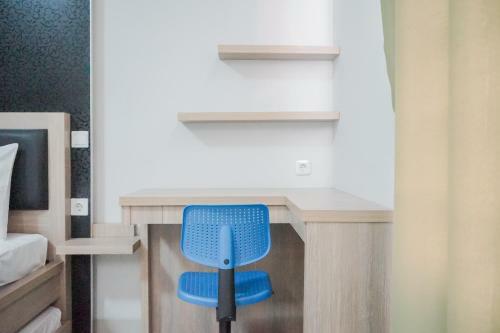 Comfy Studio At Trimezia Beverly Apartment By Travelio