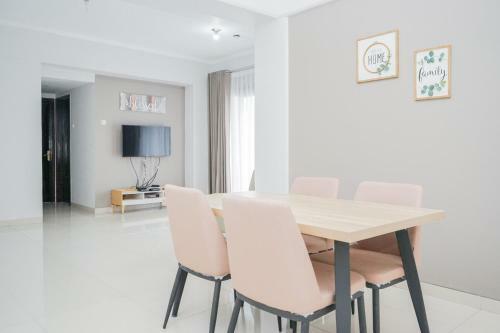 Highest Value 3br Kondominium Golf Karawaci Apartment By Travelio
