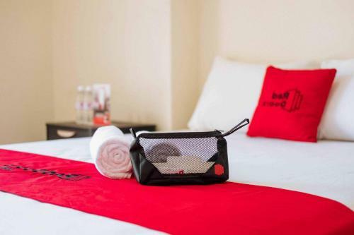 Hotel Reddoorz @ Jalan Pendidikan Mataram