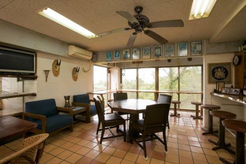 Surfside Bed & Breakfast