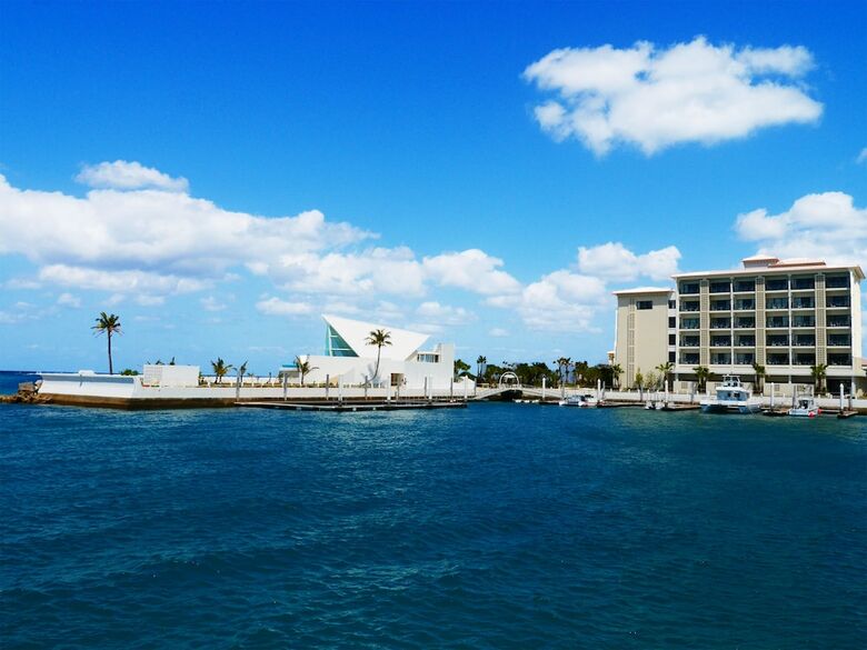 Sunmarina Hotel