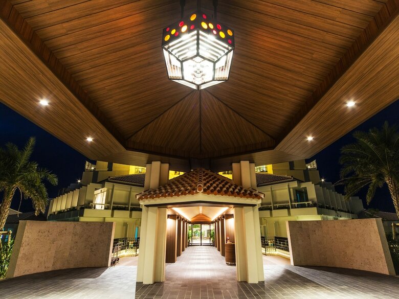 Sunmarina Hotel