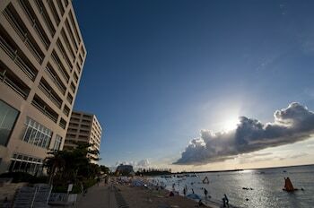 Rizzan Sea Park Hotel Tancha Bay