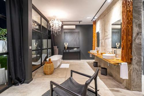 Villa Rouge - Loft Valilana