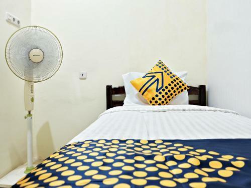 Hotel Spot On 2742 R5 Homestay
