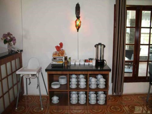 Hotel Kenari Pantai