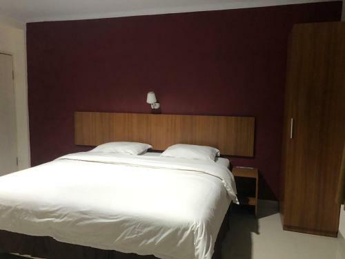 Hotel Kenari Pantai