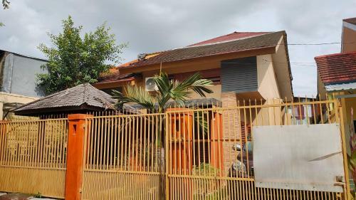 Hotel Oyo 90207 Danty Guest House