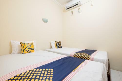 Spot On 2419 Rumah Nugraha Hotel Syariah