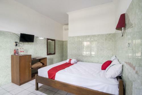 Hostal Reddoorz @ Sagan Jogja 2