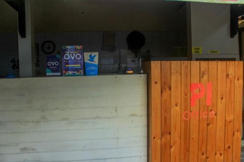 Hostal Reddoorz Plus Near Taman Sari 2
