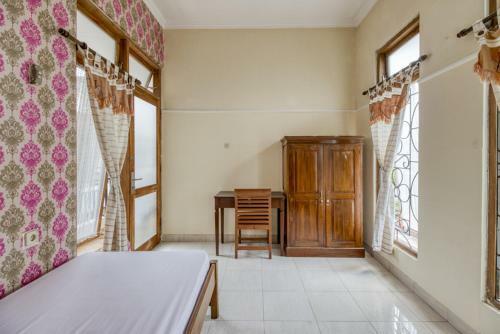 Hostal Koolkost Near Hartono Mall Yogyakarta