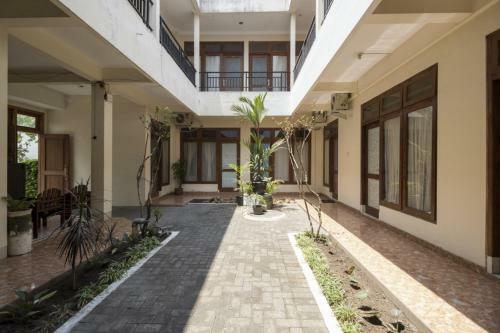 Hostal Koolkost Near Hartono Mall Yogyakarta
