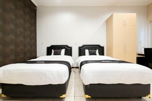 Hotel Oyo 2469 Sutomo Homestay
